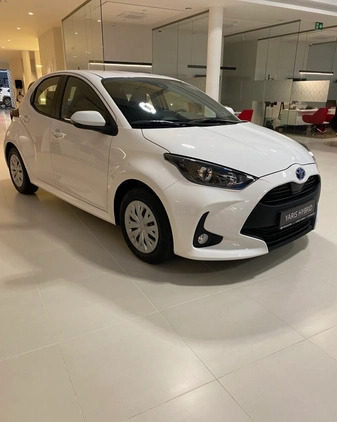 Toyota Yaris cena 93500 przebieg: 5, rok produkcji 2023 z Węgorzewo małe 172